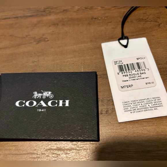 Coach Rogue Regenerative glovetanned pebble leather 👜 - Picture 2 of 15